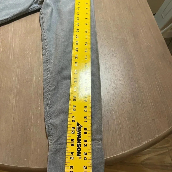 Men’s RVCA Button down Shirt Size Medium - Picture 7 of 7